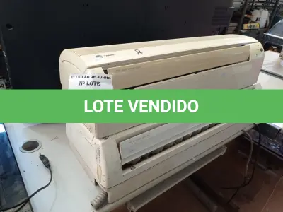 LOTE 198 - 02 EVAPORADORAS MARCA GREE E 01 MARCA TRANE. (NO ESTADO) ATENÇÃO! FAZER A VISITAÇÃO ANTES DE ARREMATAR, NÃO SABEMOS SE FUNCIONA. LEILÃO NÃO TEM GARANTIA E NEM DEVOLUÇÃO, SUJEITO A POSSÍVEIS AVARIAS VISÍVEIS/OCULTAS E/OU AUSÊNCIA DE COMPONENTES.
