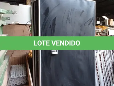 LOTE 402 - 03 PLACAS DE AQUECEDOR SOLAR. (NO ESTADO) ATENÇÃO! FAZER A VISITAÇÃO ANTES DE ARREMATAR, NÃO SABEMOS SE FUNCIONA. LEILÃO NÃO TEM GARANTIA E NEM DEVOLUÇÃO, SUJEITO A POSSÍVEIS AVARIAS VISÍVEIS/OCULTAS E/OU AUSÊNCIA DE COMPONENTES.