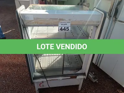 LOTE 445 - 01 BALCÃO EXPOSITOR SEM MOTOR MARCA GELOPAR. (NO ESTADO) ATENÇÃO! FAZER A VISITAÇÃO ANTES DE ARREMATAR, NÃO SABEMOS SE FUNCIONA. LEILÃO NÃO TEM GARANTIA E NEM DEVOLUÇÃO, SUJEITO A POSSÍVEIS AVARIAS VISÍVEIS/OCULTAS E/OU AUSÊNCIA DE COMPONENTES.