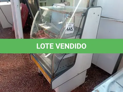 LOTE 445 - 01 BALCÃO EXPOSITOR SEM MOTOR MARCA GELOPAR. (NO ESTADO) ATENÇÃO! FAZER A VISITAÇÃO ANTES DE ARREMATAR, NÃO SABEMOS SE FUNCIONA. LEILÃO NÃO TEM GARANTIA E NEM DEVOLUÇÃO, SUJEITO A POSSÍVEIS AVARIAS VISÍVEIS/OCULTAS E/OU AUSÊNCIA DE COMPONENTES.