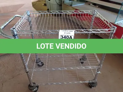 LOTE 340 - 01 CARRINHO PARA COPA COM 03 BANDEJAS E RODINHAS. (NO ESTADO) ATENÇÃO! FAZER A VISITAÇÃO ANTES DE ARREMATAR, NÃO SABEMOS SE FUNCIONA. LEILÃO NÃO TEM GARANTIA E NEM DEVOLUÇÃO, SUJEITO A POSSÍVEIS AVARIAS VISÍVEIS/OCULTAS E/OU AUSÊNCIA DE COMPONENTES.