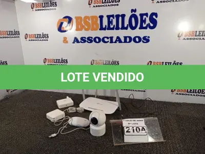 LOTE 210 - 01 ROTEADOR TP-LINK 04 ANTENAS, 01 MOUSE, 01 FONTE PARA MACBOOK, 01 ROTEADOR E 01 CÂMERA IP DE SEGURANÇA IMILAB XIAOMI BRANCA.  (NO ESTADO) ATENÇÃO! FAZER A VISITAÇÃO ANTES DE ARREMATAR, NÃO SABEMOS SE FUNCIONA. LEILÃO NÃO TEM GARANTIA E NEM DEVOLUÇÃO, SUJEITO A POSSÍVEIS AVARIAS VISÍVEIS/OCULTAS E/OU AUSÊNCIA DE COMPONENTES.