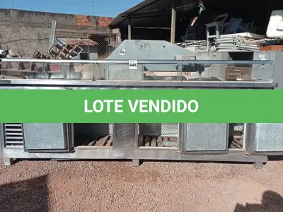 LOTE 448 - 01 BALCÃO REFRIGERADA EM INOX. (NO ESTADO) ATENÇÃO! FAZER A VISITAÇÃO ANTES DE ARREMATAR, NÃO SABEMOS SE FUNCIONA. LEILÃO NÃO TEM GARANTIA E NEM DEVOLUÇÃO, SUJEITO A POSSÍVEIS AVARIAS VISÍVEIS/OCULTAS E/OU AUSÊNCIA DE COMPONENTES.