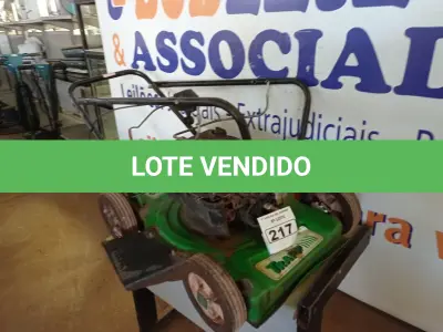 LOTE 217 - 01 MÁQUINA DE CORTAR GRAMA A GASOLINA MC 600 MARCA TRAPP COM AVARIAS. (NO ESTADO) ATENÇÃO! FAZER A VISITAÇÃO ANTES DE ARREMATAR, NÃO SABEMOS SE FUNCIONA. LEILÃO NÃO TEM GARANTIA E NEM DEVOLUÇÃO, SUJEITO A POSSÍVEIS AVARIAS VISÍVEIS/OCULTAS E/OU AUSÊNCIA DE COMPONENTES.