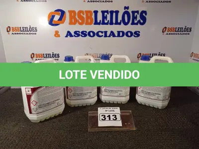 LOTE 313 - 04 GALÕES DE DESINFETANTE PARA INDÚSTRIA ALIMENTÍCIA E AFINS, EXCLUSIVAMENTE PARA USO PROFISSIONAL. CADA GALÃO CONTÉM 5 LITROS. (NO ESTADO) ATENÇÃO! FAZER A VISITAÇÃO ANTES DE ARREMATAR, NÃO SABEMOS SE FUNCIONA. LEILÃO NÃO TEM GARANTIA E NEM DEVOLUÇÃO, SUJEITO A POSSÍVEIS AVARIAS VISÍVEIS/OCULTAS E/OU AUSÊNCIA DE COMPONENTES.