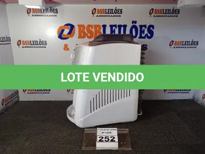LOTE 252 - 01 PURIFICADOR DE ÁGUA MARCA COLORMAK 220V.  (NO ESTADO) ATENÇÃO! FAZER A VISITAÇÃO ANTES DE ARREMATAR, NÃO SABEMOS SE FUNCIONA. LEILÃO NÃO TEM GARANTIA E NEM DEVOLUÇÃO, SUJEITO A POSSÍVEIS AVARIAS VISÍVEIS/OCULTAS E/OU AUSÊNCIA DE COMPONENTES.
