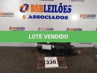 LOTE 330 - 01 MOTOR DE INDUÇÃO MONOFÁSICO DE GAIOLA 220V COM AVARIAS. (NO ESTADO) ATENÇÃO! FAZER A VISITAÇÃO ANTES DE ARREMATAR, NÃO SABEMOS SE FUNCIONA. LEILÃO NÃO TEM GARANTIA E NEM DEVOLUÇÃO, SUJEITO A POSSÍVEIS AVARIAS VISÍVEIS/OCULTAS E/OU AUSÊNCIA DE COMPONENTES.