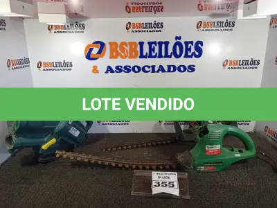 LOTE 355 - 02 APARADORES DE CERCA ELÉTRICA COM AVARIAS E 01 SUCATA DE SOPRADOR. (NO ESTADO) ATENÇÃO! FAZER A VISITAÇÃO ANTES DE ARREMATAR, NÃO SABEMOS SE FUNCIONA. LEILÃO NÃO TEM GARANTIA E NEM DEVOLUÇÃO, SUJEITO A POSSÍVEIS AVARIAS VISÍVEIS/OCULTAS E/OU AUSÊNCIA DE COMPONENTES.