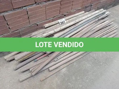 LOTE 397 - 01 LOTE COM DIVERSOS CABOS. (NO ESTADO) ATENÇÃO! FAZER A VISITAÇÃO ANTES DE ARREMATAR, NÃO SABEMOS SE FUNCIONA. LEILÃO NÃO TEM GARANTIA E NEM DEVOLUÇÃO, SUJEITO A POSSÍVEIS AVARIAS VISÍVEIS/OCULTAS E/OU AUSÊNCIA DE COMPONENTES.