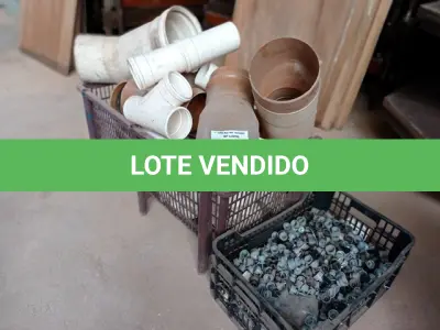 LOTE 410 - 01 LOTE COM CONEXÕES DE TAMANHOS DIVERSOS E ISOLADOR DE FIO. (NO ESTADO) ATENÇÃO! FAZER A VISITAÇÃO ANTES DE ARREMATAR, NÃO SABEMOS SE FUNCIONA. LEILÃO NÃO TEM GARANTIA E NEM DEVOLUÇÃO, SUJEITO A POSSÍVEIS AVARIAS VISÍVEIS/OCULTAS E/OU AUSÊNCIA DE COMPONENTES.