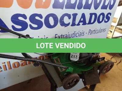 LOTE 213 - 01 MÁQUINA DE CORTAR GRAMA A GASOLINA MC 600 MARCA TRAPP COM AVARIAS. (NO ESTADO) ATENÇÃO! FAZER A VISITAÇÃO ANTES DE ARREMATAR, NÃO SABEMOS SE FUNCIONA. LEILÃO NÃO TEM GARANTIA E NEM DEVOLUÇÃO, SUJEITO A POSSÍVEIS AVARIAS VISÍVEIS/OCULTAS E/OU AUSÊNCIA DE COMPONENTES.