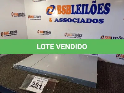 LOTE 251 - 01 SERVIDOR DDR3. (NO ESTADO) ATENÇÃO! FAZER A VISITAÇÃO ANTES DE ARREMATAR, NÃO SABEMOS SE FUNCIONA. LEILÃO NÃO TEM GARANTIA E NEM DEVOLUÇÃO, SUJEITO A POSSÍVEIS AVARIAS VISÍVEIS/OCULTAS E/OU AUSÊNCIA DE COMPONENTES.