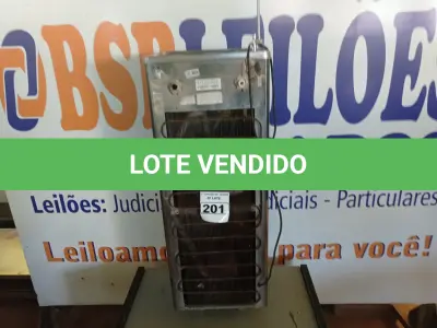 LOTE 201 - 01 BEBEDOURO REFRIGERADO EM INOX. (NO ESTADO) ATENÇÃO! FAZER A VISITAÇÃO ANTES DE ARREMATAR, NÃO SABEMOS SE FUNCIONA. LEILÃO NÃO TEM GARANTIA E NEM DEVOLUÇÃO, SUJEITO A POSSÍVEIS AVARIAS VISÍVEIS/OCULTAS E/OU AUSÊNCIA DE COMPONENTES.