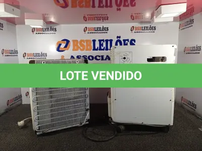LOTE 331 - 01 PURIFICADOR DE ÁGUA MARCA SOFT E 01 DESUMIDIFICADOR. (NO ESTADO) ATENÇÃO! FAZER A VISITAÇÃO ANTES DE ARREMATAR, NÃO SABEMOS SE FUNCIONA. LEILÃO NÃO TEM GARANTIA E NEM DEVOLUÇÃO, SUJEITO A POSSÍVEIS AVARIAS VISÍVEIS/OCULTAS E/OU AUSÊNCIA DE COMPONENTES.