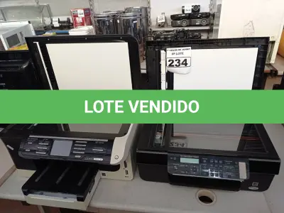 LOTE 234 - 02 IMPRESSORAS, SENDO 01 MARCA HP E 01 MARCA EPSON. (NO ESTADO) ATENÇÃO! FAZER A VISITAÇÃO ANTES DE ARREMATAR, NÃO SABEMOS SE FUNCIONA. LEILÃO NÃO TEM GARANTIA E NEM DEVOLUÇÃO, SUJEITO A POSSÍVEIS AVARIAS VISÍVEIS/OCULTAS E/OU AUSÊNCIA DE COMPONENTES.