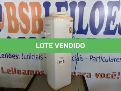 LOTE 215 - 01 BEBEDOURO REFRIGERADO MARCA LIBELL. (NO ESTADO) ATENÇÃO! FAZER A VISITAÇÃO ANTES DE ARREMATAR, NÃO SABEMOS SE FUNCIONA. LEILÃO NÃO TEM GARANTIA E NEM DEVOLUÇÃO, SUJEITO A POSSÍVEIS AVARIAS VISÍVEIS/OCULTAS E/OU AUSÊNCIA DE COMPONENTES.