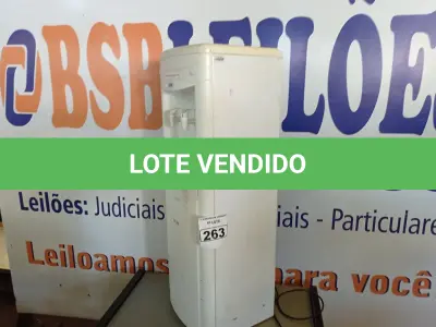 LOTE 263 - 01 BEBEDOURO REFRIGERADO PARA GARRAFÃO. (NO ESTADO) ATENÇÃO! FAZER A VISITAÇÃO ANTES DE ARREMATAR, NÃO SABEMOS SE FUNCIONA. LEILÃO NÃO TEM GARANTIA E NEM DEVOLUÇÃO, SUJEITO A POSSÍVEIS AVARIAS VISÍVEIS/OCULTAS E/OU AUSÊNCIA DE COMPONENTES.