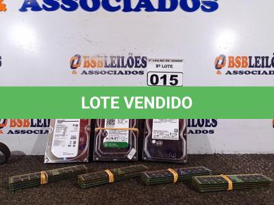 LOTE 015 - 01 LOTE COM 03 HDS, SENDO 02 DE 500GB E 01 1TB E 16 PENTS DE MEMÓRIA DDR3 PARA SERVIDOR COM 8GB CADA. (NO ESTADO) ATENÇÃO! FAZER A VISITAÇÃO ANTES DE ARREMATAR, NÃO SABEMOS SE FUNCIONA. LEILÃO NÃO TEM GARANTIA E NEM DEVOLUÇÃO, SUJEITO A POSSÍVEIS AVARIAS VISÍVEIS/OCULTAS E/OU AUSÊNCIA DE COMPONENTES.