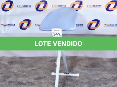 LOTE 141 - 01 TÁBUA DE PASSAR ROUPAS. (IRONING BOARD) (NO ESTADO)0000011