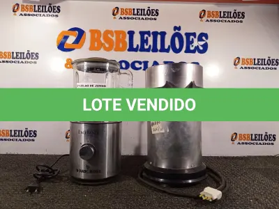 LOTE 042 - 01 ESPREMEDOR DE LARANJA INCOMPLETO E 01 LIQUIDIFICADOR INCOMPLETO, AMBOS LIGANDO. (NO ESTADO) ATENÇÃO! FAZER A VISITAÇÃO ANTES DE ARREMATAR, NÃO SABEMOS SE FUNCIONA. LEILÃO NÃO TEM GARANTIA E NEM DEVOLUÇÃO, SUJEITO A POSSÍVEIS AVARIAS VISÍVEIS/OCULTAS E/OU AUSÊNCIA DE COMPONENTES.