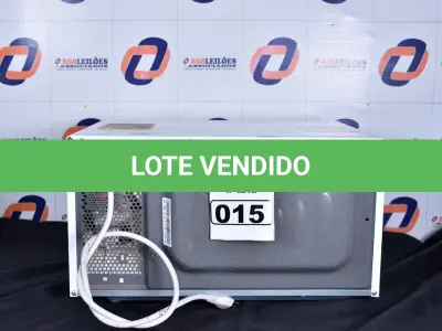 LOTE 015 - 01 FORNO MICRO-ONDAS 30L MARCA LG 110V. (OVEN, MICROWAVE) (NO ESTADO) BF8590N