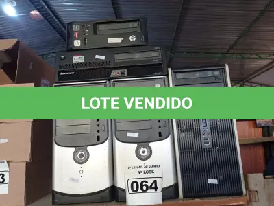 LOTE 064 - 05 CPUS PARA RETIRADA DE PEÇAS. (NO ESTADO) ATENÇÃO! FAZER A VISITAÇÃO ANTES DE ARREMATAR, NÃO SABEMOS SE FUNCIONA. LEILÃO NÃO TEM GARANTIA E NEM DEVOLUÇÃO, SUJEITO A POSSÍVEIS AVARIAS VISÍVEIS/OCULTAS E/OU AUSÊNCIA DE COMPONENTES.