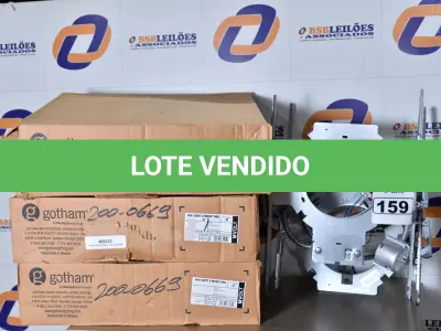 LOTE 159 - 03 PORTAS REFLETORES DE 6’’ AFV GOTHAM 26DTT 6MVOLT HSG. (LIGHTER SUPPERT) (NO ESTADO)0000023
