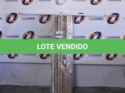 LOTE 089 - 01 LOTE COM 43 LÂMPADAS FLUORESCENTES. (LIGHTERS) (NO ESTADO)0000019