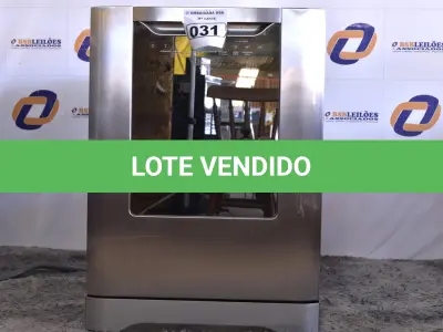 LOTE 031 - 01 LAVA LOUÇAS MARCA ELETROLUX 220V COM DEFEITO NA PORTA. (DISHWASHER) (NO ESTADO) BH1518K