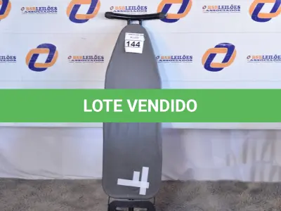 LOTE 144 - 01 TÁBUA DE PASSAR ROUPAS. (IRONING BOARD) (NO ESTADO)0000011
