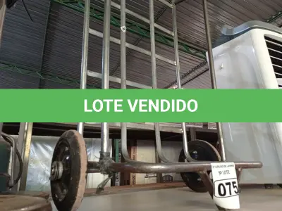 LOTE 075 - 01 CARRINHO PARA CARGA. (NO ESTADO) ATENÇÃO! FAZER A VISITAÇÃO ANTES DE ARREMATAR, NÃO SABEMOS SE FUNCIONA. LEILÃO NÃO TEM GARANTIA E NEM DEVOLUÇÃO, SUJEITO A POSSÍVEIS AVARIAS VISÍVEIS/OCULTAS E/OU AUSÊNCIA DE COMPONENTES.