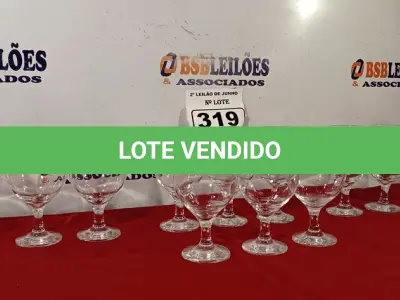 LOTE 319 - 12 TAÇAS PARA ÁGUA. (NO ESTADO) ATENÇÃO! FAZER A VISITAÇÃO ANTES DE ARREMATAR, NÃO SABEMOS SE FUNCIONA. LEILÃO NÃO TEM GARANTIA E NEM DEVOLUÇÃO, SUJEITO A POSSÍVEIS AVARIAS VISÍVEIS/OCULTAS E/OU AUSÊNCIA DE COMPONENTES.