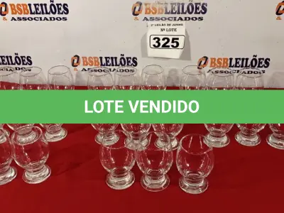 LOTE 325 - 24 TAÇAS PARA ÁGUA. (NO ESTADO) ATENÇÃO! FAZER A VISITAÇÃO ANTES DE ARREMATAR, NÃO SABEMOS SE FUNCIONA. LEILÃO NÃO TEM GARANTIA E NEM DEVOLUÇÃO, SUJEITO A POSSÍVEIS AVARIAS VISÍVEIS/OCULTAS E/OU AUSÊNCIA DE COMPONENTES.