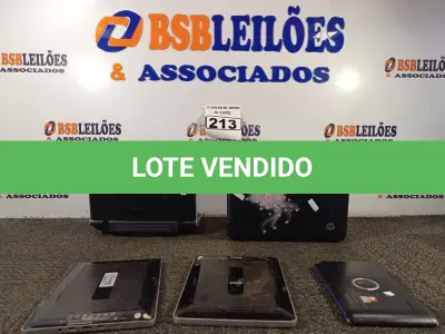 LOTE 213 - 02 NETBOOK’S E 03 TABLET’S MARCAS E MODELOS DIVERSOS. (NO ESTADO) ATENÇÃO! FAZER A VISITAÇÃO ANTES DE ARREMATAR, NÃO SABEMOS SE FUNCIONA. LEILÃO NÃO TEM GARANTIA E NEM DEVOLUÇÃO, SUJEITO A POSSÍVEIS AVARIAS VISÍVEIS/OCULTAS E/OU AUSÊNCIA DE COMPONENTES.