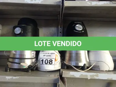 LOTE 108 - 01 LOTE COM 06 BASES PARA LIQUIDIFICADOR MARCAS E MODELOS DIVERSOS. (NO ESTADO) ATENÇÃO! FAZER A VISITAÇÃO ANTES DE ARREMATAR, NÃO SABEMOS SE FUNCIONA. LEILÃO NÃO TEM GARANTIA E NEM DEVOLUÇÃO, SUJEITO A POSSÍVEIS AVARIAS VISÍVEIS/OCULTAS E/OU AUSÊNCIA DE COMPONENTES.