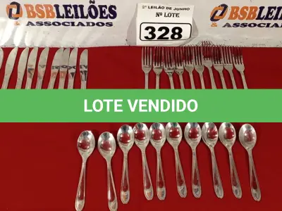 LOTE 328 - 01 LOTE COM 10 GARFOS, 10 FACAS E 10 COLHERES DE SOBREMESA. (NO ESTADO) ATENÇÃO! FAZER A VISITAÇÃO ANTES DE ARREMATAR, NÃO SABEMOS SE FUNCIONA. LEILÃO NÃO TEM GARANTIA E NEM DEVOLUÇÃO, SUJEITO A POSSÍVEIS AVARIAS VISÍVEIS/OCULTAS E/OU AUSÊNCIA DE COMPONENTES.