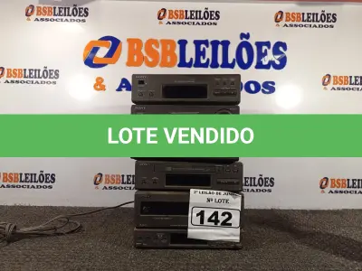 LOTE 142 - 01 SISTEMA DE ÁUDIO MARCA SONY.  (NO ESTADO) ATENÇÃO! FAZER A VISITAÇÃO ANTES DE ARREMATAR, NÃO SABEMOS SE FUNCIONA. LEILÃO NÃO TEM GARANTIA E NEM DEVOLUÇÃO, SUJEITO A POSSÍVEIS AVARIAS VISÍVEIS/OCULTAS E/OU AUSÊNCIA DE COMPONENTES.