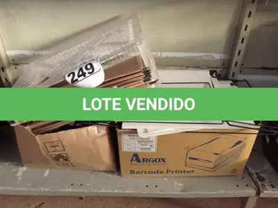 LOTE 249 - 01 LOTE COM SUCATAS DE FECHADURAS DIVERSAS E PASTAS SUSPENSAS. (NO ESTADO) ATENÇÃO! FAZER A VISITAÇÃO ANTES DE ARREMATAR, NÃO SABEMOS SE FUNCIONA. LEILÃO NÃO TEM GARANTIA E NEM DEVOLUÇÃO, SUJEITO A POSSÍVEIS AVARIAS VISÍVEIS/OCULTAS E/OU AUSÊNCIA DE COMPONENTES.