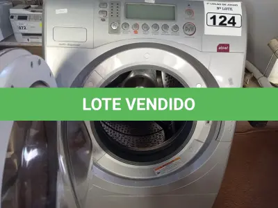 LOTE 124 - 01 MÁQUINA LAVA E SECA MARCA BRASTEMP 220V. (NO ESTADO) ATENÇÃO! FAZER A VISITAÇÃO ANTES DE ARREMATAR, NÃO SABEMOS SE FUNCIONA. LEILÃO NÃO TEM GARANTIA E NEM DEVOLUÇÃO, SUJEITO A POSSÍVEIS AVARIAS VISÍVEIS/OCULTAS E/OU AUSÊNCIA DE COMPONENTES.