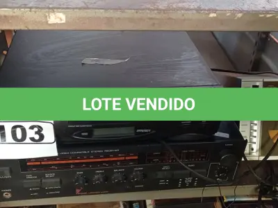 LOTE 103 - 01 RECEIVER MARCA CCE E 02 TOCA CDS, SENDO 01 MARCA PHILIPS. (NO ESTADO) ATENÇÃO! FAZER A VISITAÇÃO ANTES DE ARREMATAR, NÃO SABEMOS SE FUNCIONA. LEILÃO NÃO TEM GARANTIA E NEM DEVOLUÇÃO, SUJEITO A POSSÍVEIS AVARIAS VISÍVEIS/OCULTAS E/OU AUSÊNCIA DE COMPONENTES.