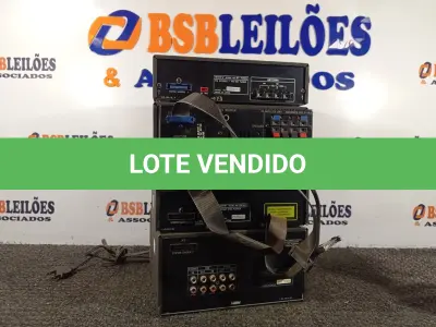 LOTE 142 - 01 SISTEMA DE ÁUDIO MARCA SONY.  (NO ESTADO) ATENÇÃO! FAZER A VISITAÇÃO ANTES DE ARREMATAR, NÃO SABEMOS SE FUNCIONA. LEILÃO NÃO TEM GARANTIA E NEM DEVOLUÇÃO, SUJEITO A POSSÍVEIS AVARIAS VISÍVEIS/OCULTAS E/OU AUSÊNCIA DE COMPONENTES.