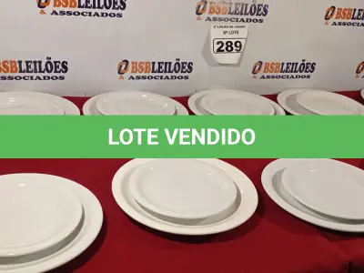 LOTE 289 - 10 PRATOS RASOS E 10 PRATOS DE SOBREMESA. (NO ESTADO) ATENÇÃO! FAZER A VISITAÇÃO ANTES DE ARREMATAR, NÃO SABEMOS SE FUNCIONA. LEILÃO NÃO TEM GARANTIA E NEM DEVOLUÇÃO, SUJEITO A POSSÍVEIS AVARIAS VISÍVEIS/OCULTAS E/OU AUSÊNCIA DE COMPONENTES.
