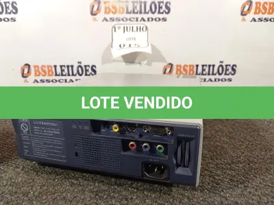LOTE 015 - 01 PROJETOR LCD MULTIMIDIA, MODELO: VPL-ES27 MARCA SONY 220V. (NO ESTADO) ATENÇÃO! FAZER A VISITAÇÃO ANTES DE ARREMATAR, NÃO SABEMOS SE FUNCIONA. LEILÃO NÃO TEM GARANTIA E NEM DEVOLUÇÃO, SUJEITO A POSSÍVEIS AVARIAS VISÍVEIS/OCULTAS E/OU AUSÊNCIA DE COMPONENTES.