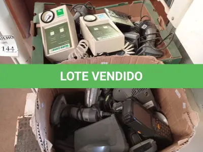 LOTE 145 - 01 LOTE COM LEITORES DE CÓDIGO DE BARRAS E 02 PAINÉIS, SENDO 01 PARA OXIGÊNIO E 01 PARA ÓXIDO NITROSO. (NO ESTADO) ATENÇÃO! FAZER A VISITAÇÃO ANTES DE ARREMATAR, NÃO SABEMOS SE FUNCIONA. LEILÃO NÃO TEM GARANTIA E NEM DEVOLUÇÃO, SUJEITO A POSSÍVEIS AVARIAS VISÍVEIS/OCULTAS E/OU AUSÊNCIA DE COMPONENTES.