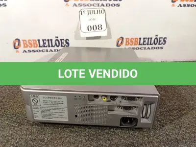 LOTE 008 - 01 PROJETOR LCD MULTIMIDIA, MODELO: VPL-CS7 MARCA SONY 220V. (NO ESTADO) ATENÇÃO! FAZER A VISITAÇÃO ANTES DE ARREMATAR, NÃO SABEMOS SE FUNCIONA. LEILÃO NÃO TEM GARANTIA E NEM DEVOLUÇÃO, SUJEITO A POSSÍVEIS AVARIAS VISÍVEIS/OCULTAS E/OU AUSÊNCIA DE COMPONENTES.