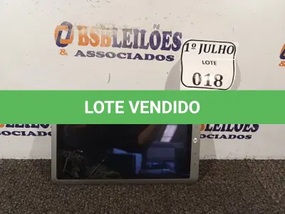 LOTE 018 - 01 TABLET MARCA KYROS DE 4GB MODELO:MID1024 SEM FONTE. (NO ESTADO) ATENÇÃO! FAZER A VISITAÇÃO ANTES DE ARREMATAR, NÃO SABEMOS SE FUNCIONA. LEILÃO NÃO TEM GARANTIA E NEM DEVOLUÇÃO, SUJEITO A POSSÍVEIS AVARIAS VISÍVEIS/OCULTAS E/OU AUSÊNCIA DE COMPONENTES.