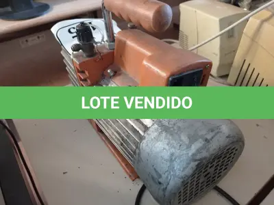 LOTE 185 - 01 BOMBA DE VÁCUO POMP INCOMPLETA. (NO ESTADO) ATENÇÃO! FAZER A VISITAÇÃO ANTES DE ARREMATAR, NÃO SABEMOS SE FUNCIONA. LEILÃO NÃO TEM GARANTIA E NEM DEVOLUÇÃO, SUJEITO A POSSÍVEIS AVARIAS VISÍVEIS/OCULTAS E/OU AUSÊNCIA DE COMPONENTES.