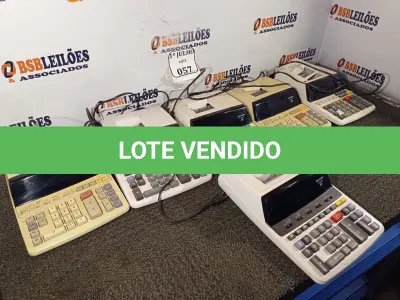 LOTE 057 - 06 CALCULADORAS MARCA SHARP. (NO ESTADO) ATENÇÃO! FAZER A VISITAÇÃO ANTES DE ARREMATAR, NÃO SABEMOS SE FUNCIONA. LEILÃO NÃO TEM GARANTIA E NEM DEVOLUÇÃO, SUJEITO A POSSÍVEIS AVARIAS VISÍVEIS/OCULTAS E/OU AUSÊNCIA DE COMPONENTES.