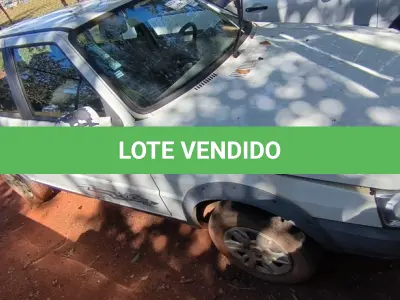 LOTE 032 - 01 FIAT UNO MILLE WAY ECON; PLACA: JKF-3642; ANO: 2012. CHASSI: 9BD15844AD6750550, RENAVAM: 00481409122;  (VEÍCULO BATIDO NA FRENTE (FAROL, PARACHOQUE, GRADE DO PARACHOQUE, MOLDURA DO PARAMA QUEBRADOS) CAPÔ E PARALAMA LE AMASSADOS, VEÍCULO NÃO FUNCIONA BOMBA DE COMBUSTÍVEL). (NO ESTADO)