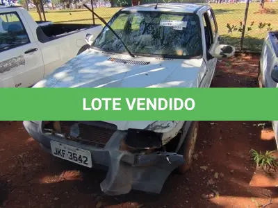 LOTE 032 - 01 FIAT UNO MILLE WAY ECON; PLACA: JKF-3642; ANO: 2012. CHASSI: 9BD15844AD6750550, RENAVAM: 00481409122;  (VEÍCULO BATIDO NA FRENTE (FAROL, PARACHOQUE, GRADE DO PARACHOQUE, MOLDURA DO PARAMA QUEBRADOS) CAPÔ E PARALAMA LE AMASSADOS, VEÍCULO NÃO FUNCIONA BOMBA DE COMBUSTÍVEL). (NO ESTADO)